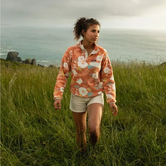 Patagonia Synchilla Orange Boho Floral Snap Pullover - Picture 2 of 10